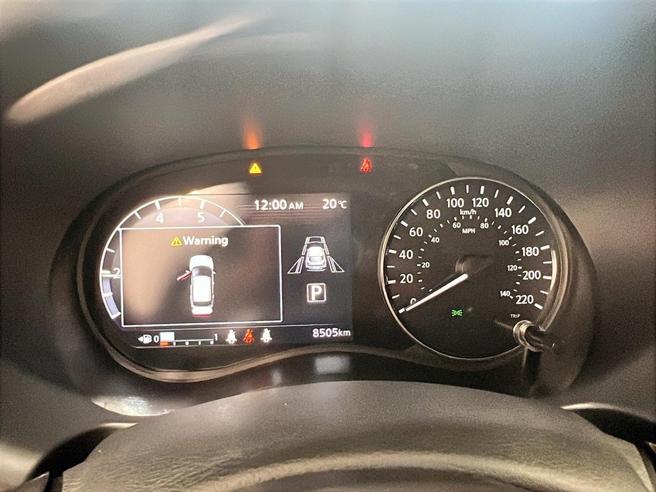 Nissan Kicks Play SV 2025-12