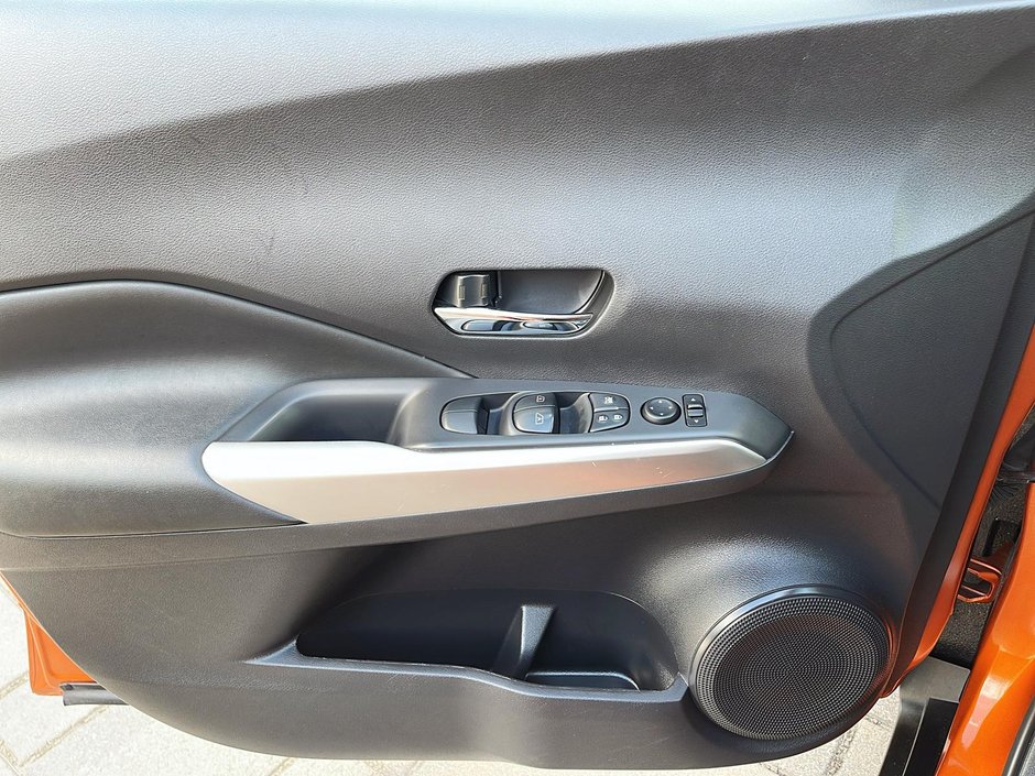 2019 Nissan Kicks SR-10