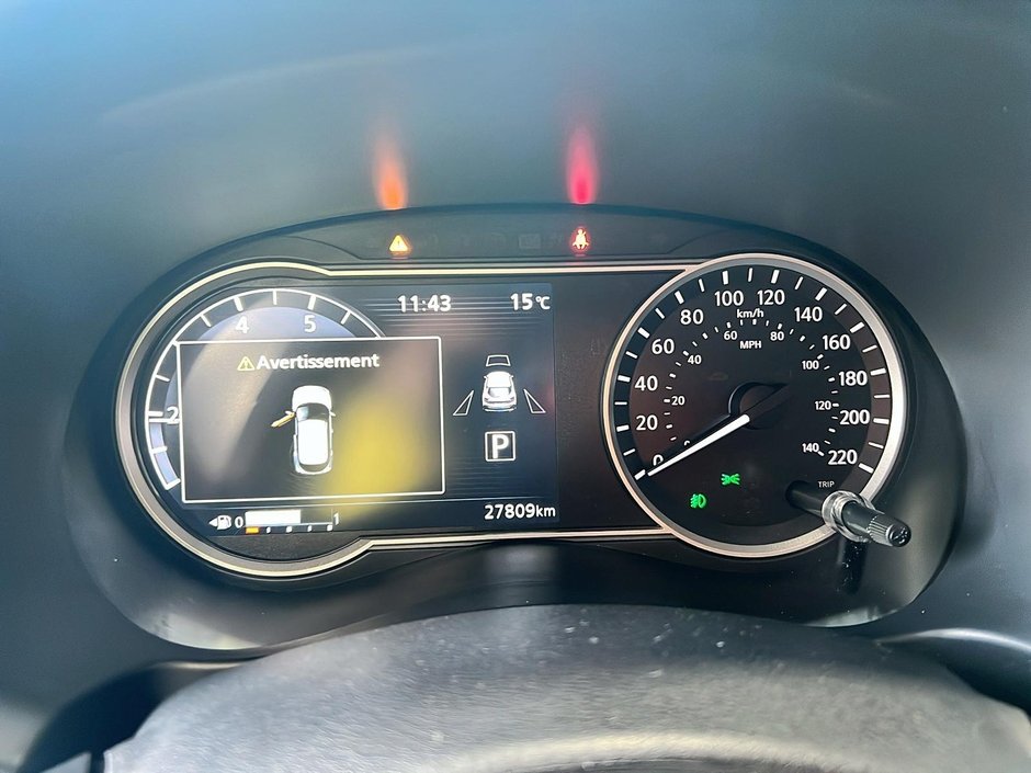 2019 Nissan Kicks SR-9