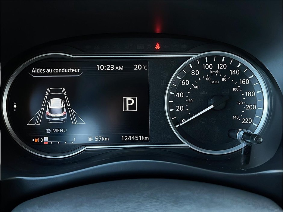 2020 Nissan Kicks SR-13