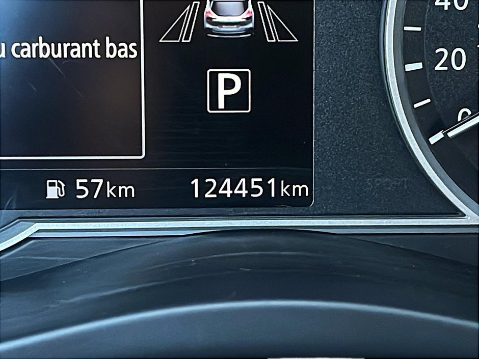 2020 Nissan Kicks SR-12