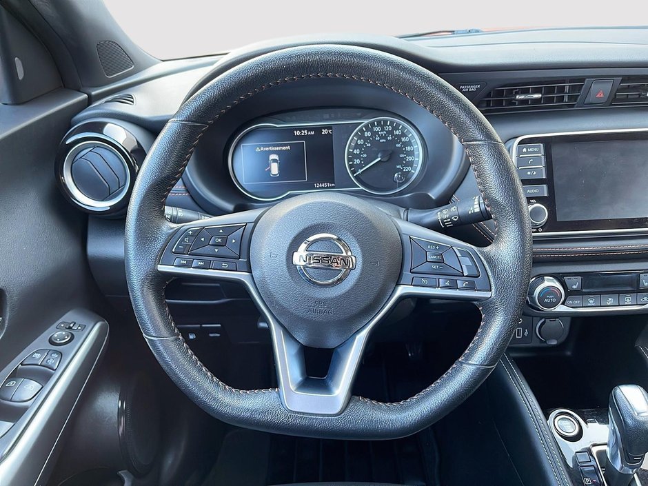 2020 Nissan Kicks SR-11