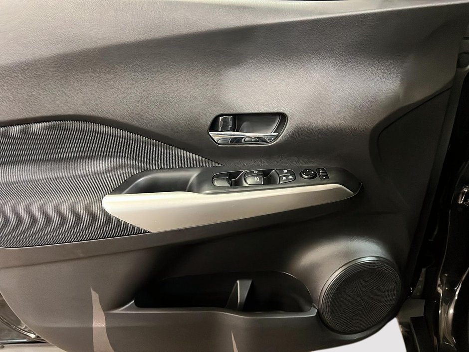 2020 Nissan Kicks SV-10