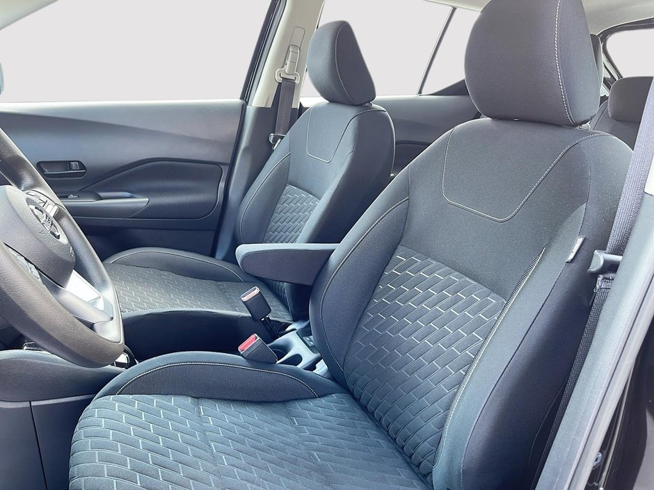 2021 Nissan Kicks S-8