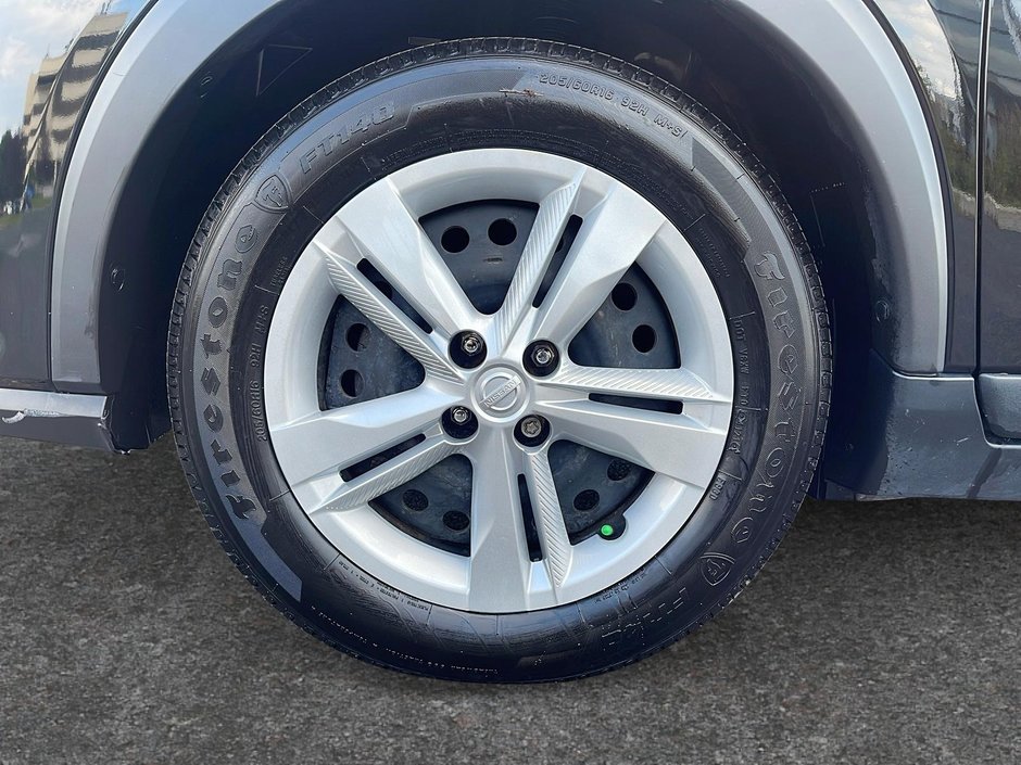 2021 Nissan Kicks S-6