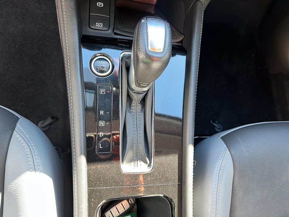 Nissan Kicks SR 2021-13