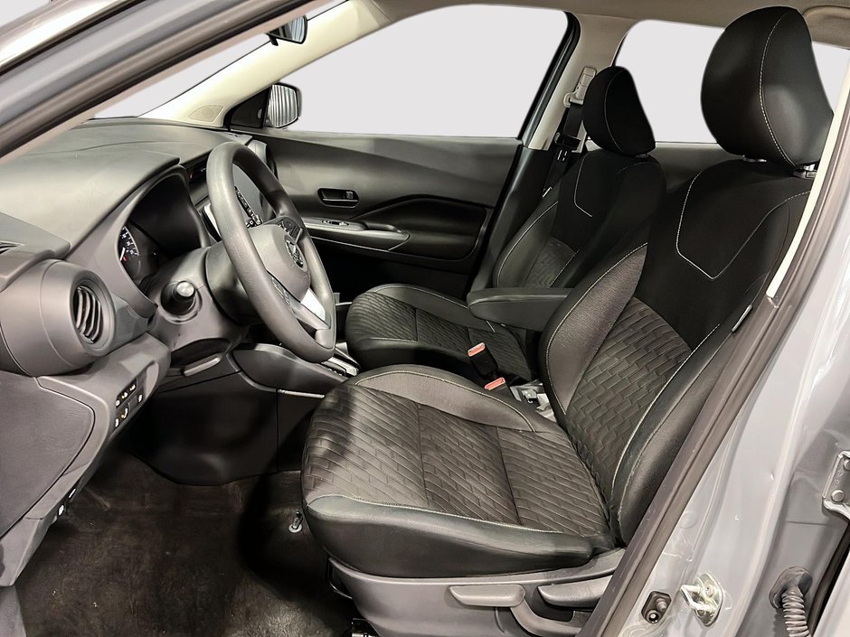 2021 Nissan Kicks S-7