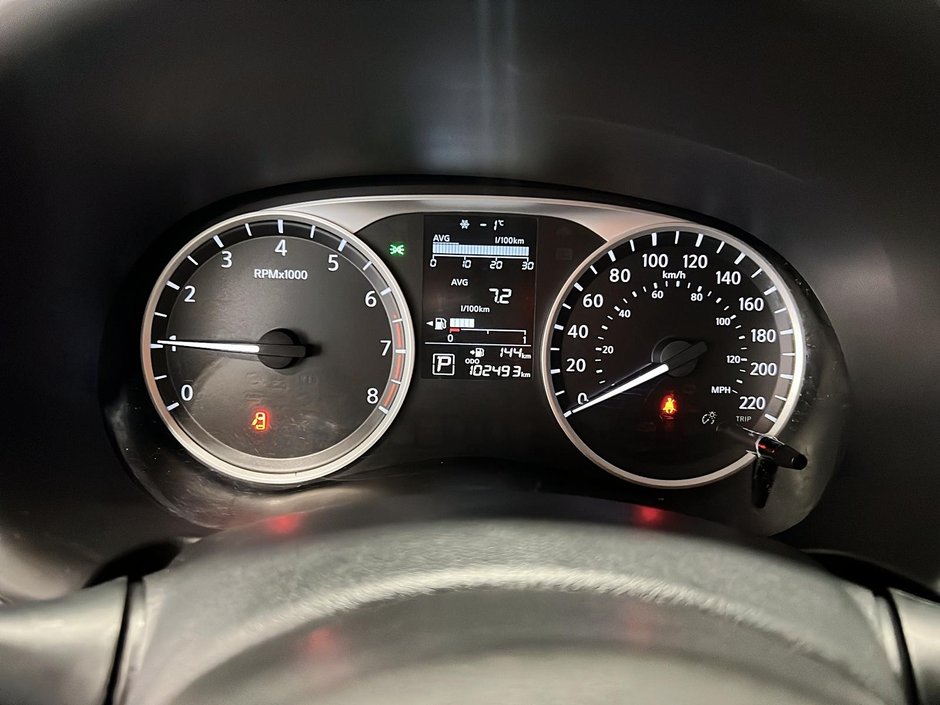 2021 Nissan Kicks S-11