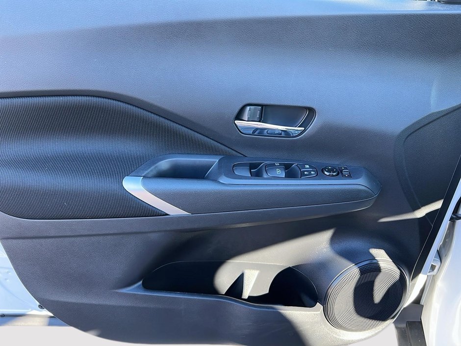 2022 Nissan Kicks SV-10