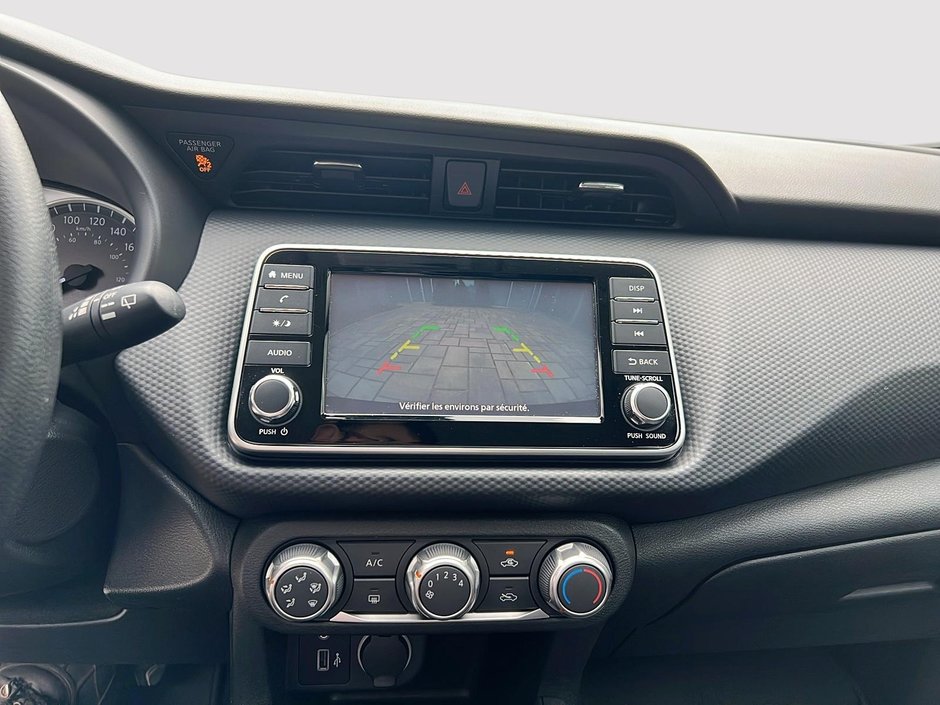 2023 Nissan Kicks S-15
