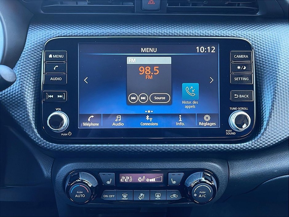 2023 Nissan Kicks SV-16