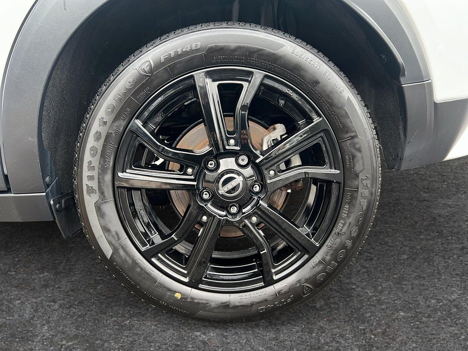 2023 Nissan Kicks SR-6