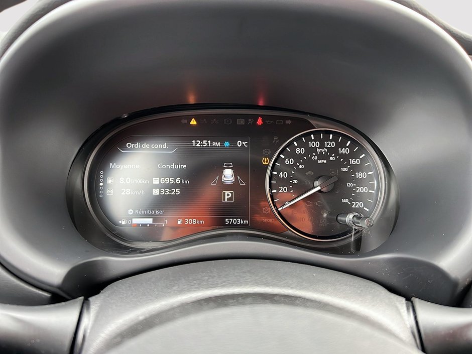 2023 Nissan Kicks SR-12