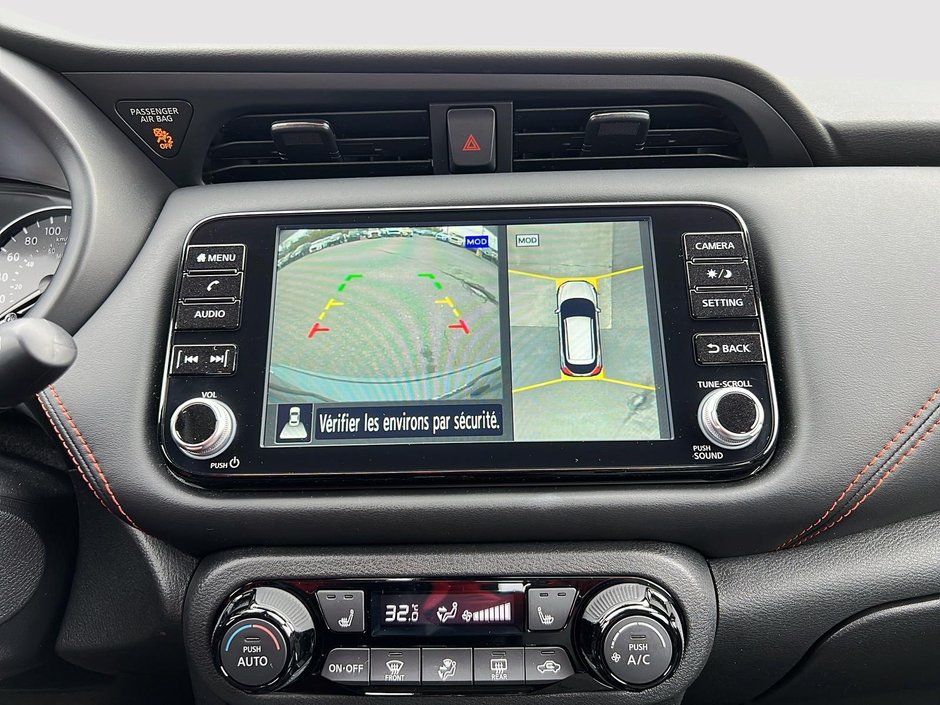 2023 Nissan Kicks SR-14