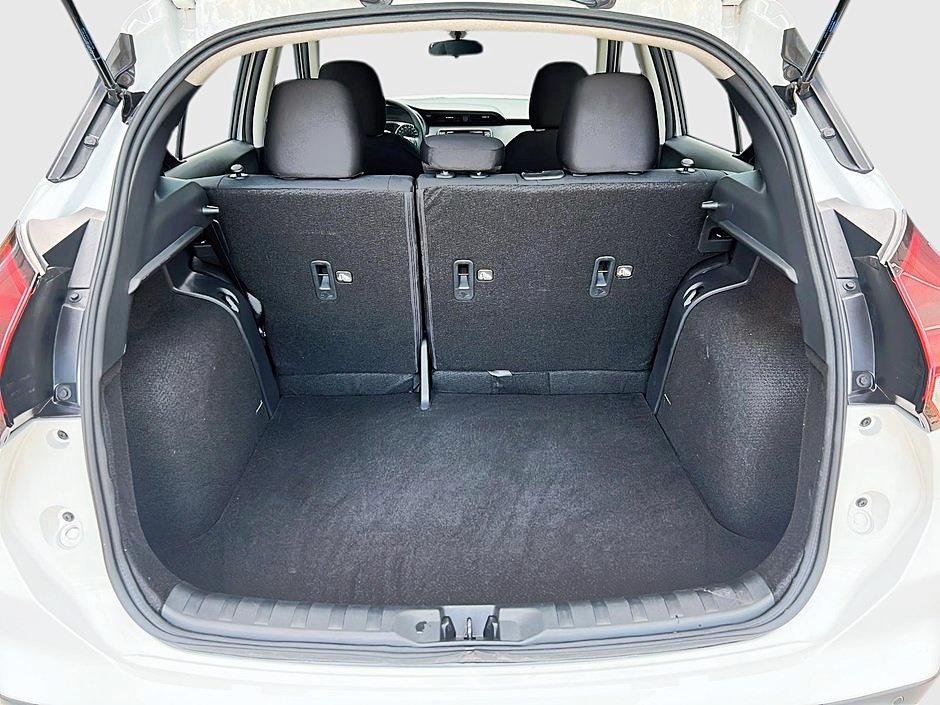 2024 Nissan Kicks S-5