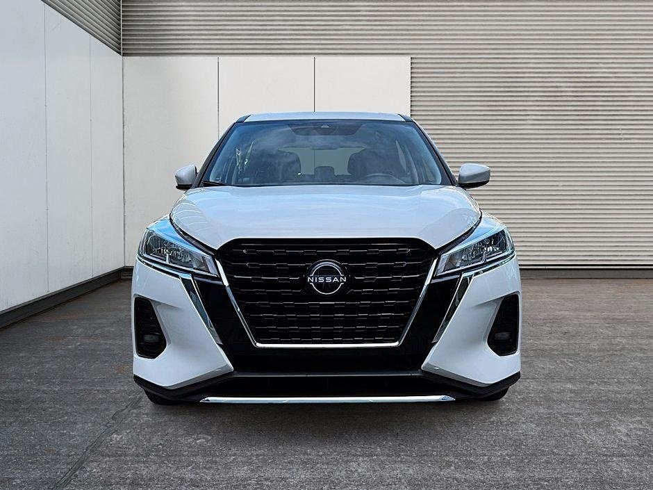 2024 Nissan Kicks S-1