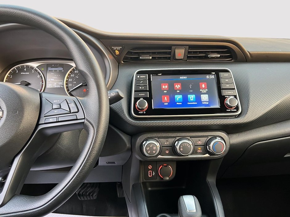 2024 Nissan Kicks S-15