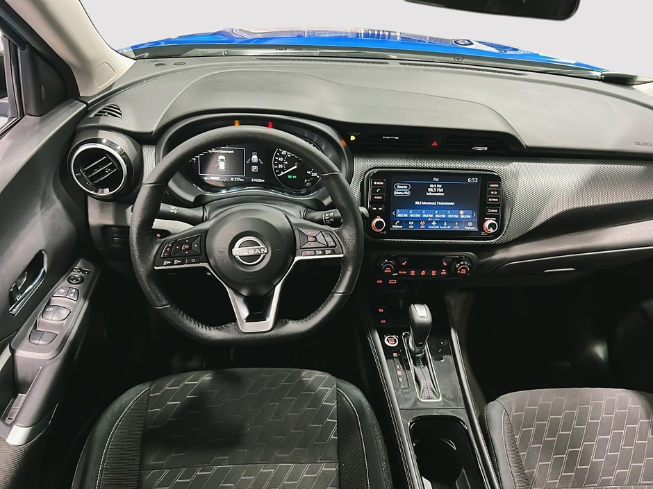 2024 Nissan Kicks SV-8