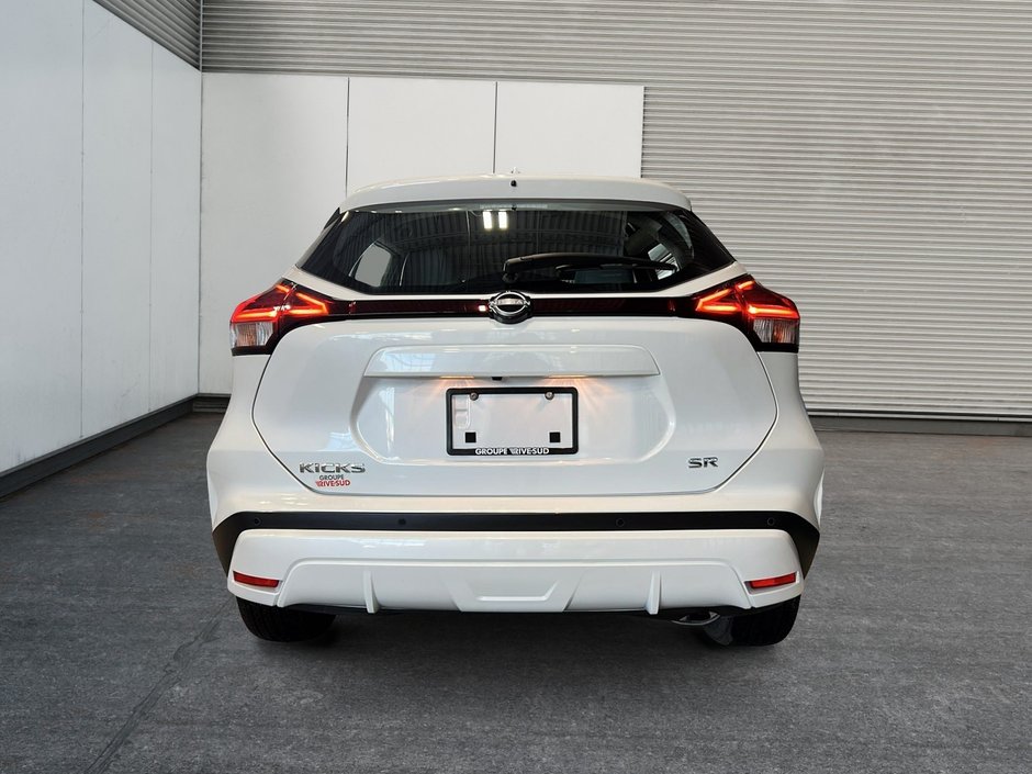 2024 Nissan Kicks SR-2