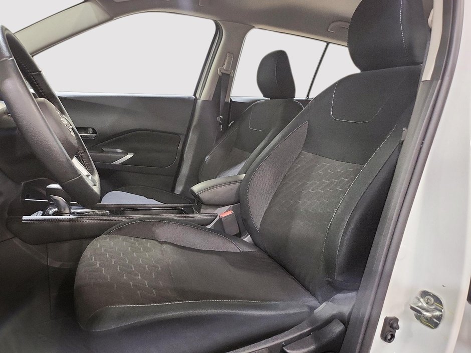 2024 Nissan Kicks SV-8