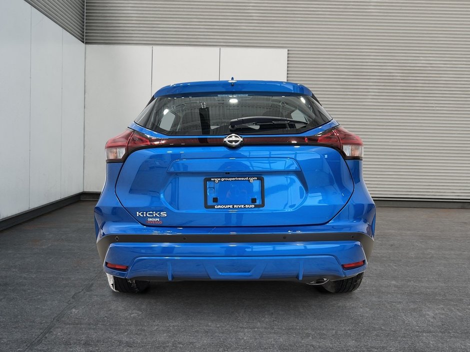 2024 Nissan Kicks S-2