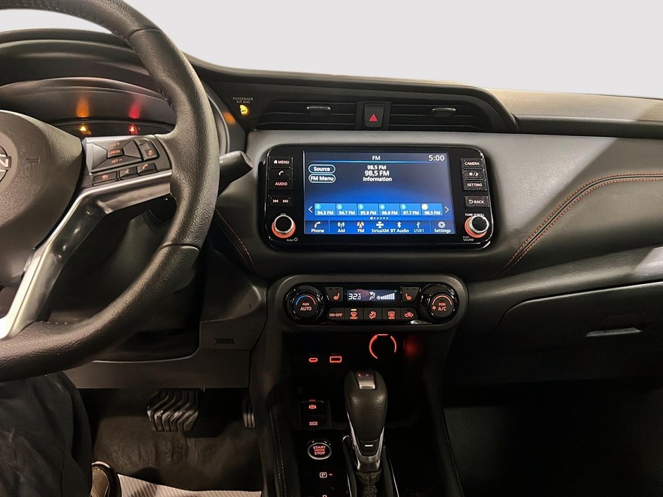 2024 Nissan Kicks SR-15