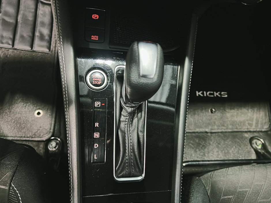 2024 Nissan Kicks SV-12