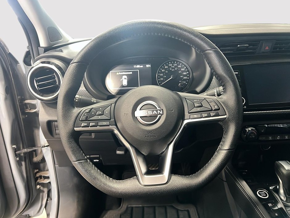 2024 Nissan Kicks SV-10