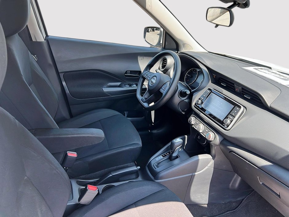 Nissan Kicks S 2024-19