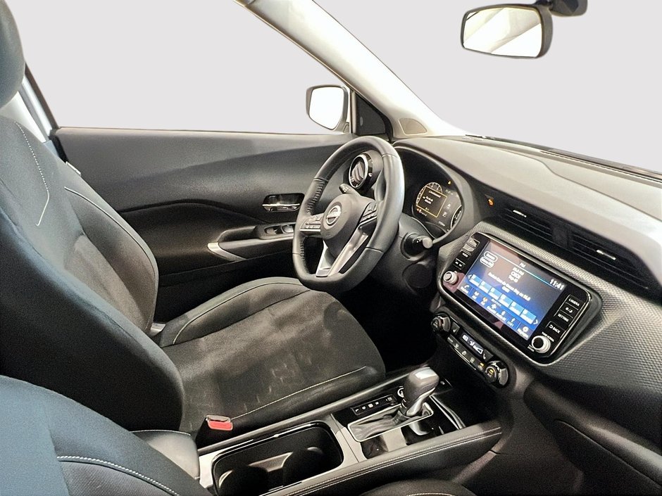 2024 Nissan Kicks SV-16