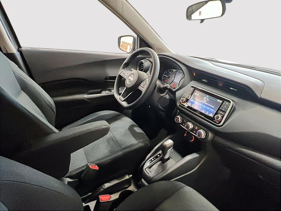 Nissan Kicks S 2024-16