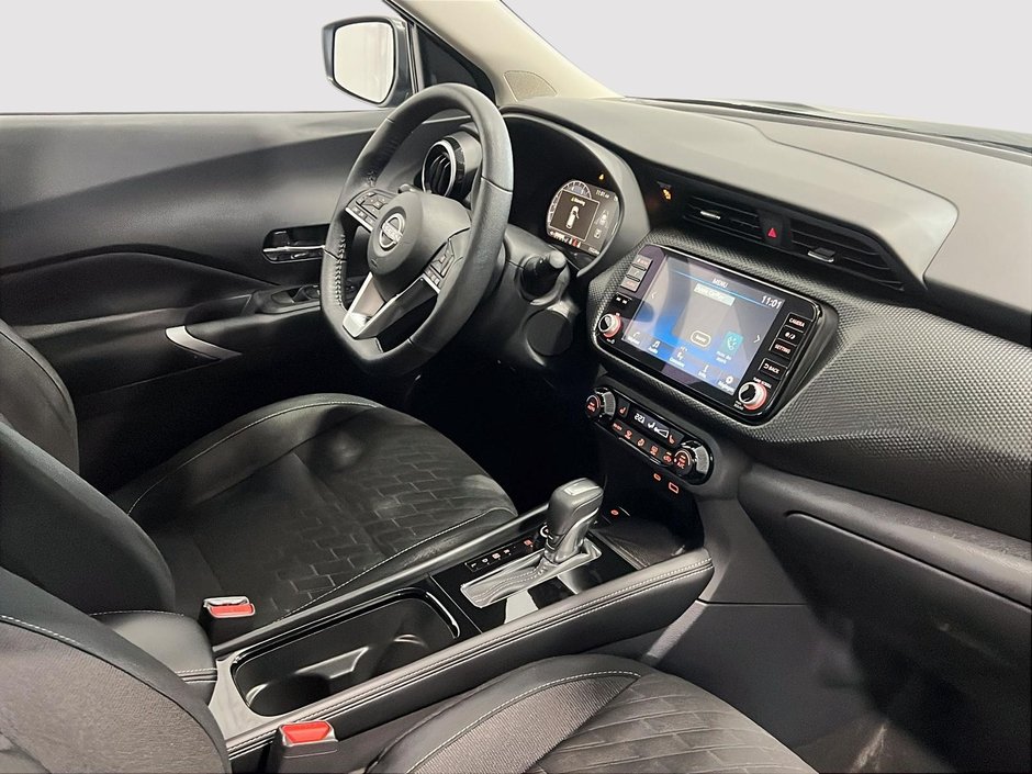 Nissan Kicks SV 2024-14