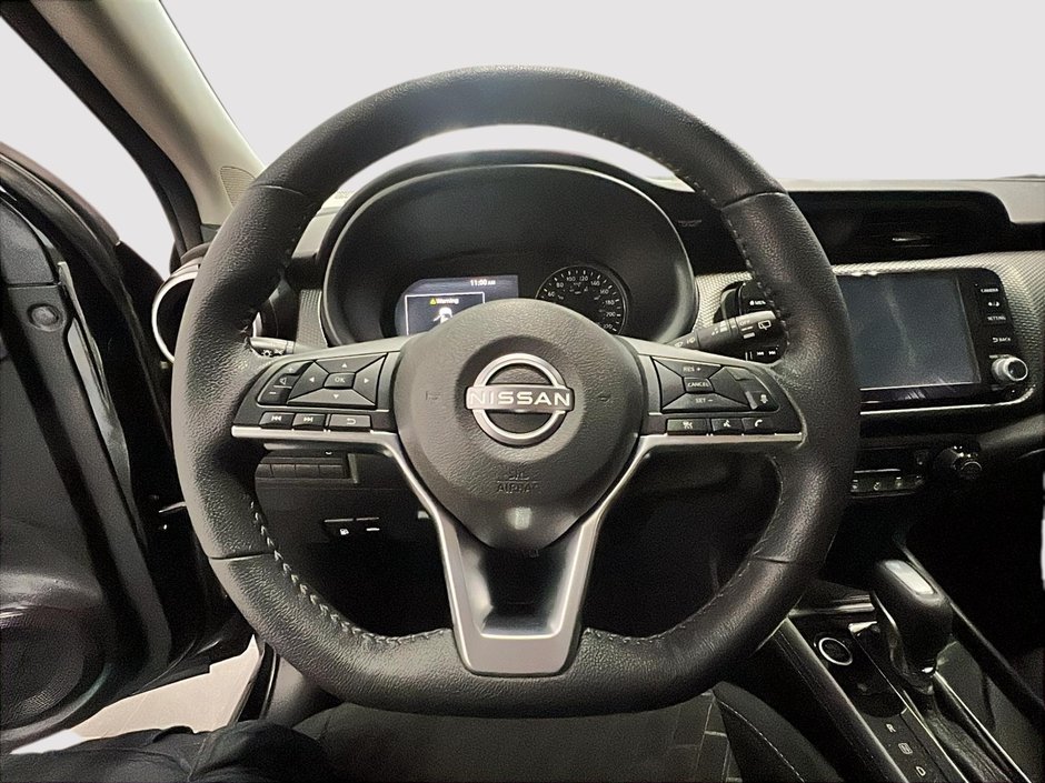 Nissan Kicks SV 2024-10