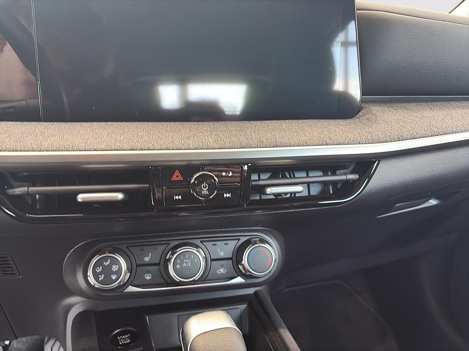 Nissan Kicks S 2026-12