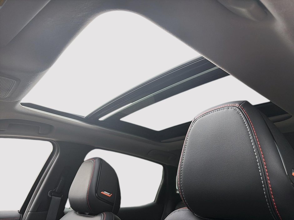 Nissan Kicks SR 2026-15