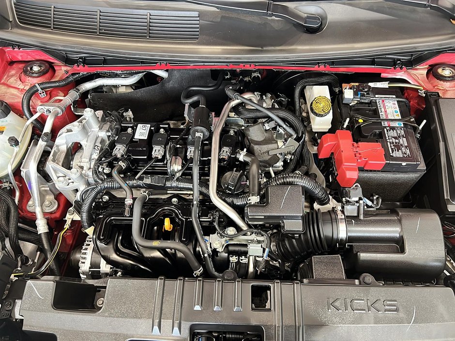 Nissan Kicks SV AWD 2026-6
