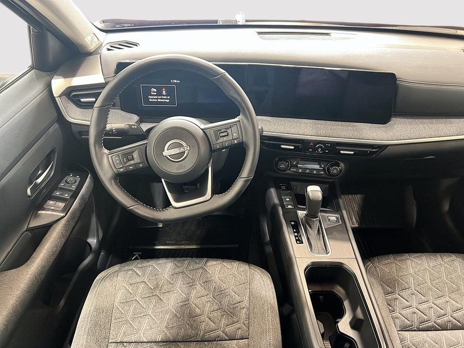 Nissan Kicks SV AWD 2026-8