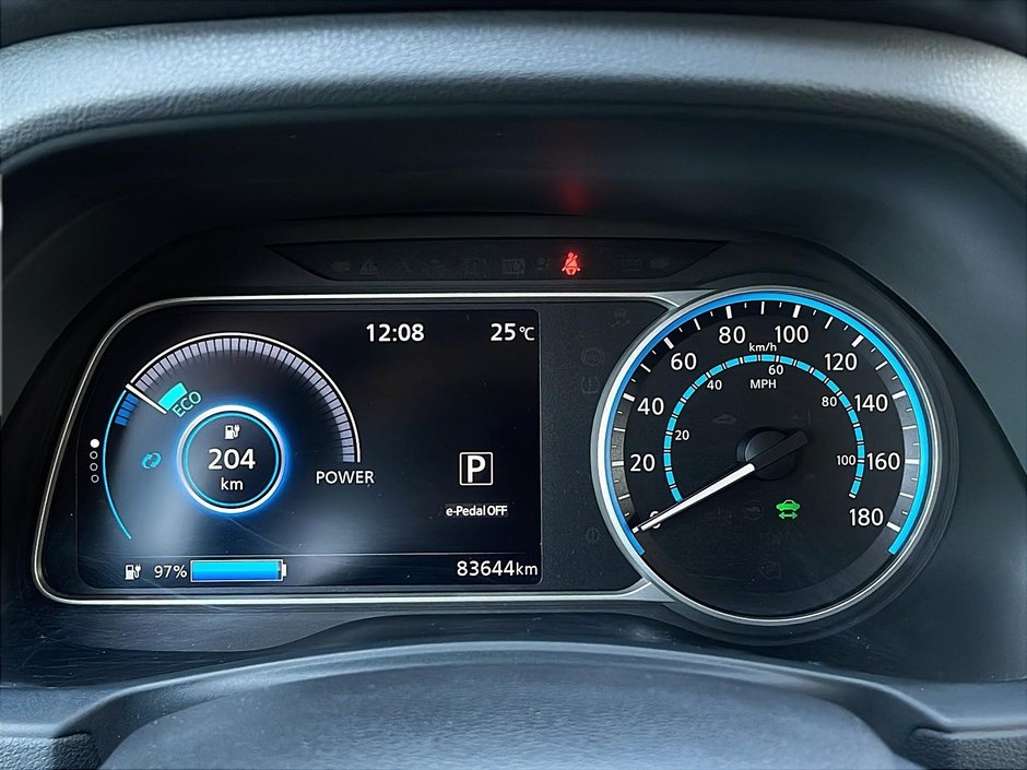 2021 Nissan Leaf SV 40kWh-13