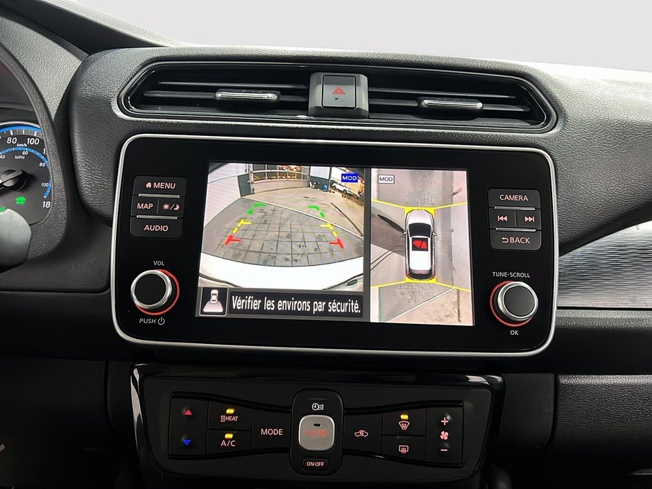 2022 Nissan LEAF SL PLUS-12