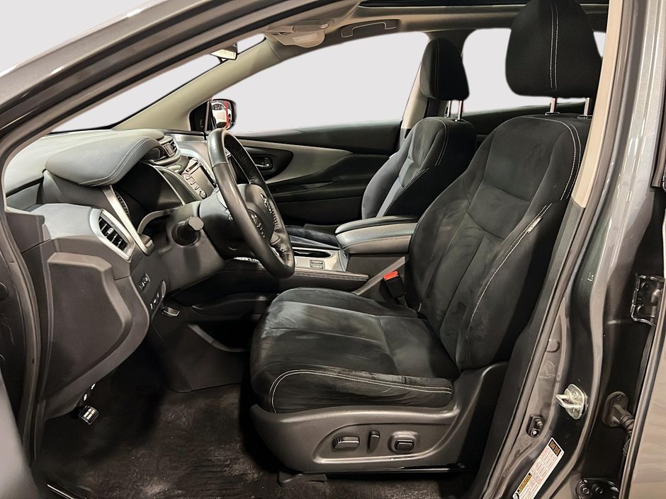 2020 Nissan Murano SV AWD-8