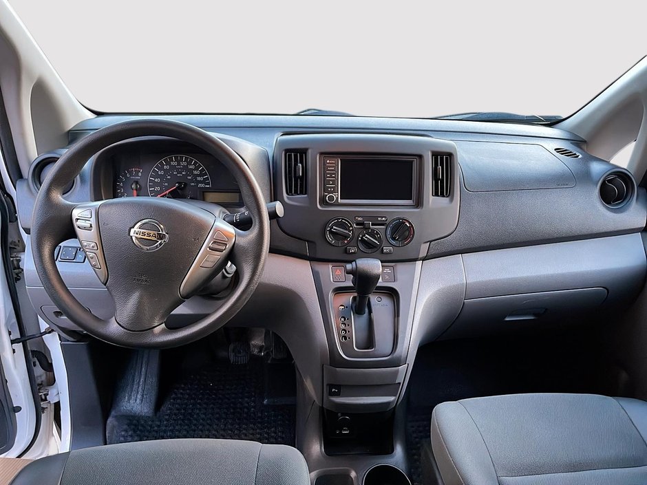 2020 Nissan NV200 Compact Cargo-9