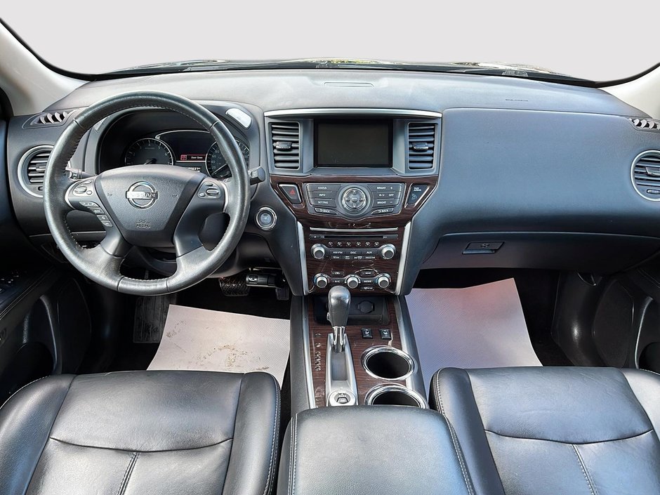 2015 Nissan Pathfinder SL-9