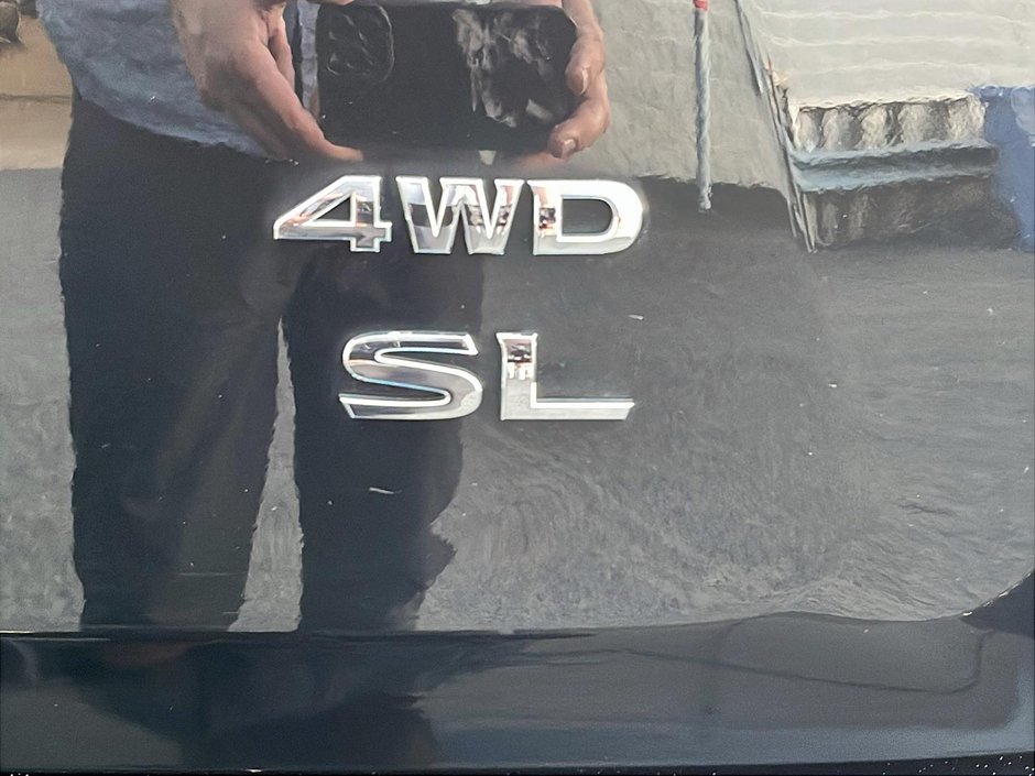 2018 Nissan Pathfinder SL-15