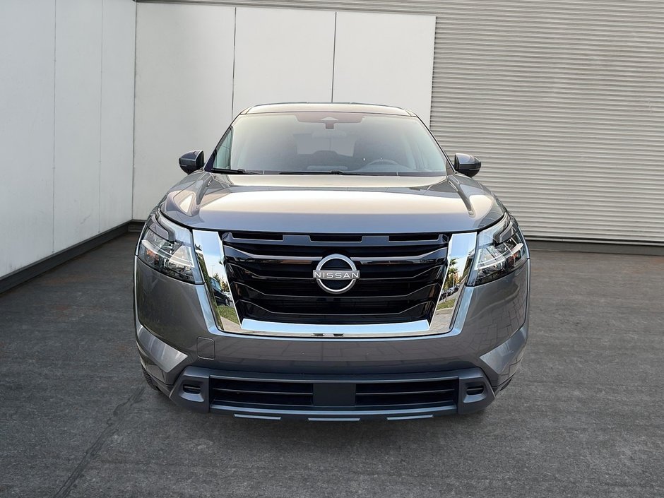 2022 Nissan Pathfinder S-1