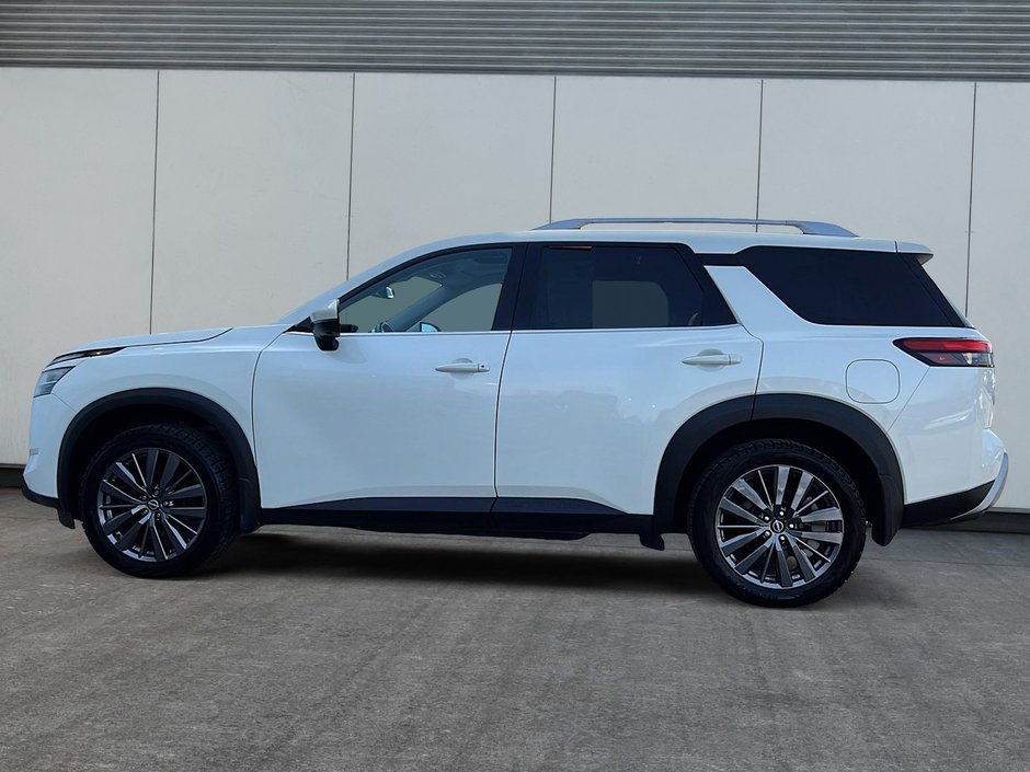 Nissan Pathfinder SL 2022-4