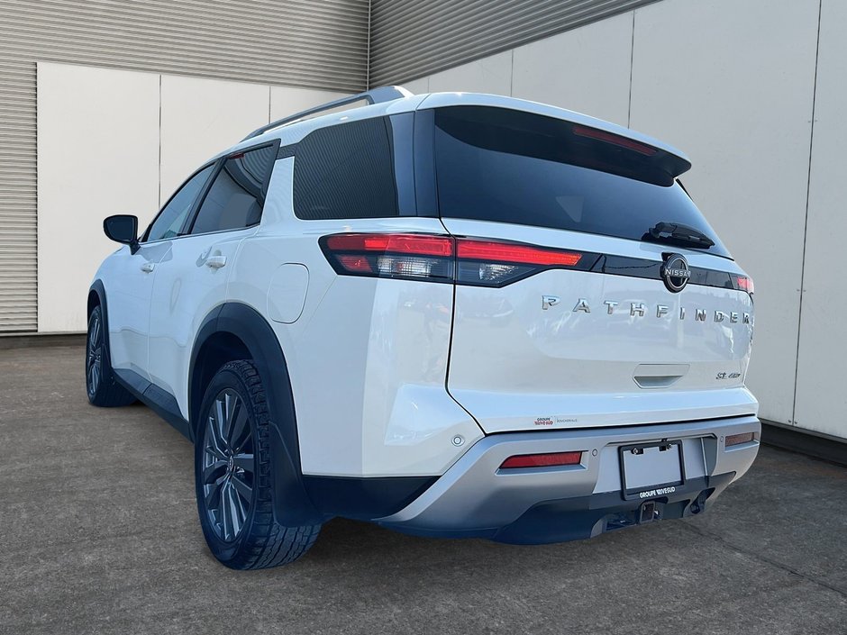 Nissan Pathfinder SL 2022-3