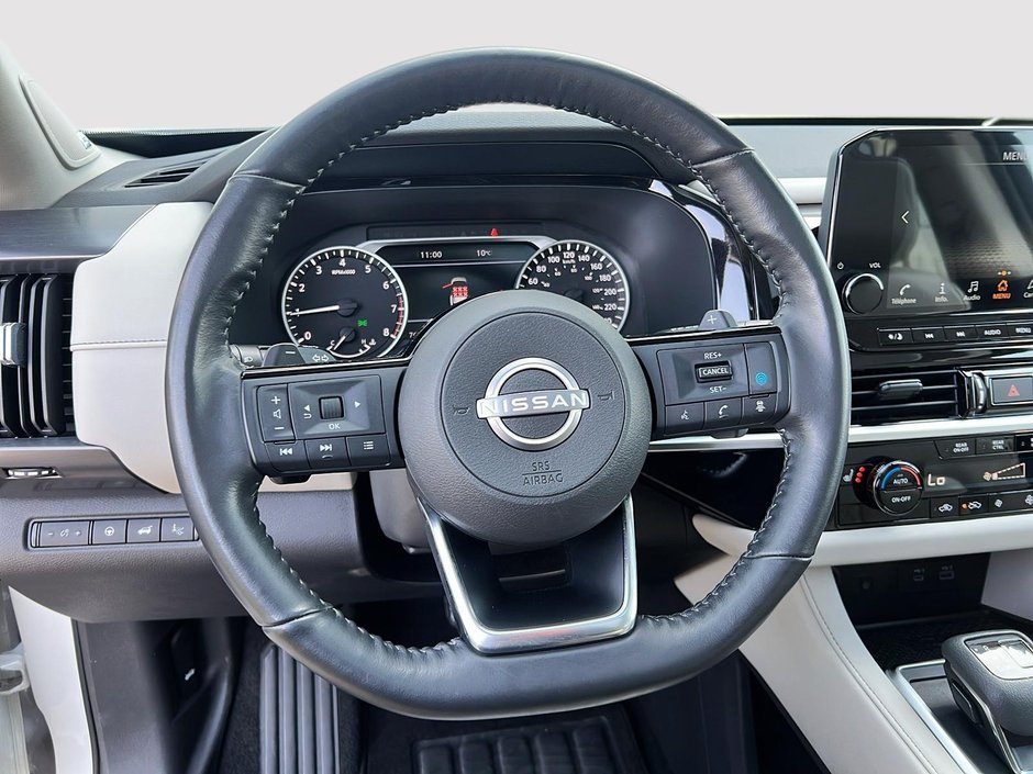 Nissan Pathfinder SL 2022-10