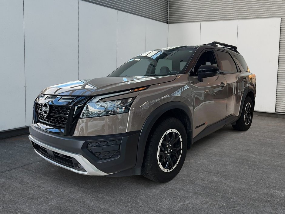 2024 Nissan Pathfinder-0