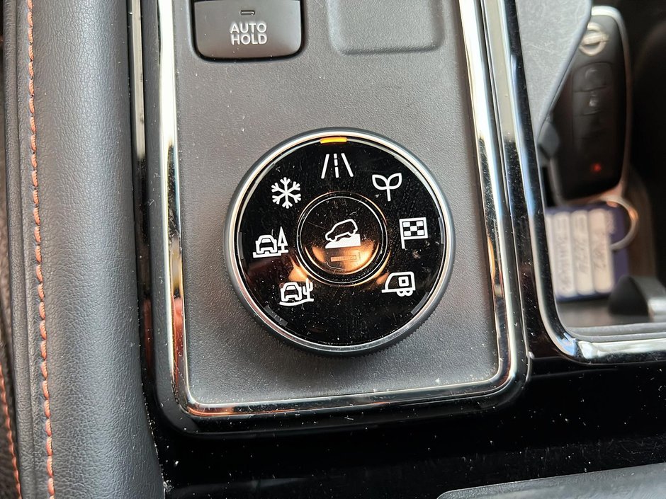 2024 Nissan Pathfinder-12