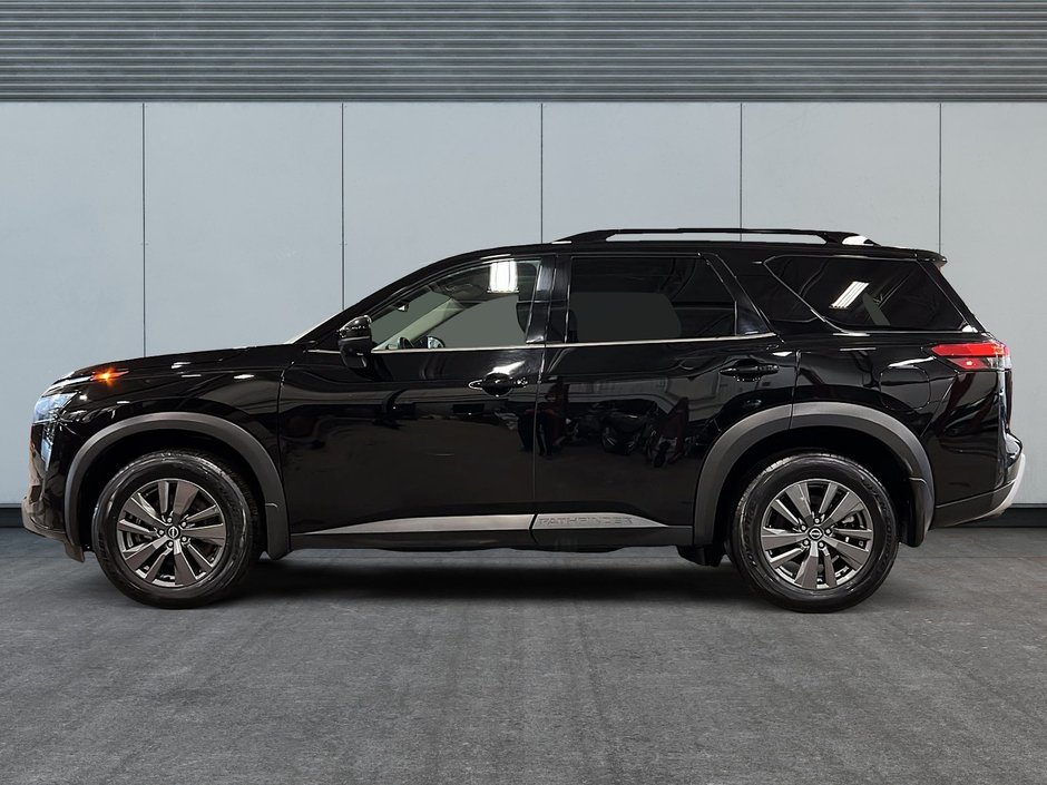 2024 Nissan Pathfinder SV AWD-4